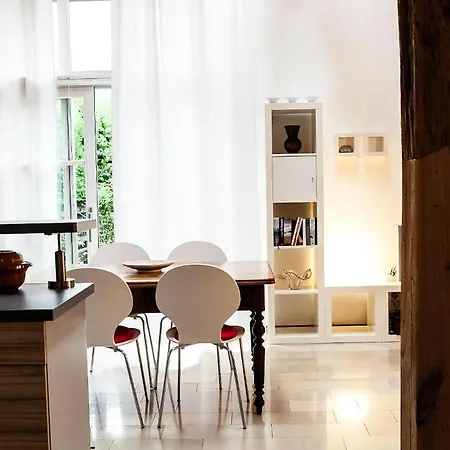 Apartment Einzimmer Mit Galerie Fuer Vier Personen Schernfeld